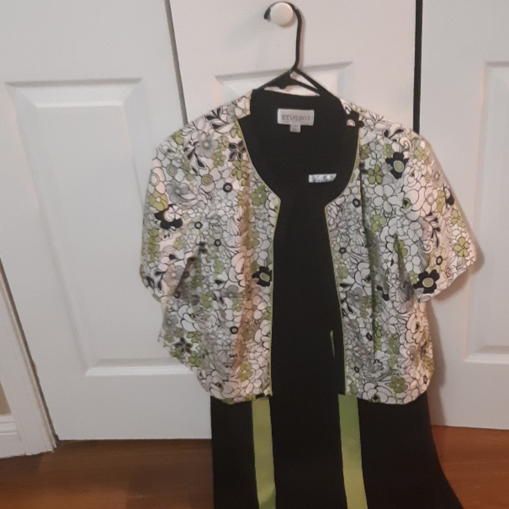 Dress w/ Crop Jacket !!!!